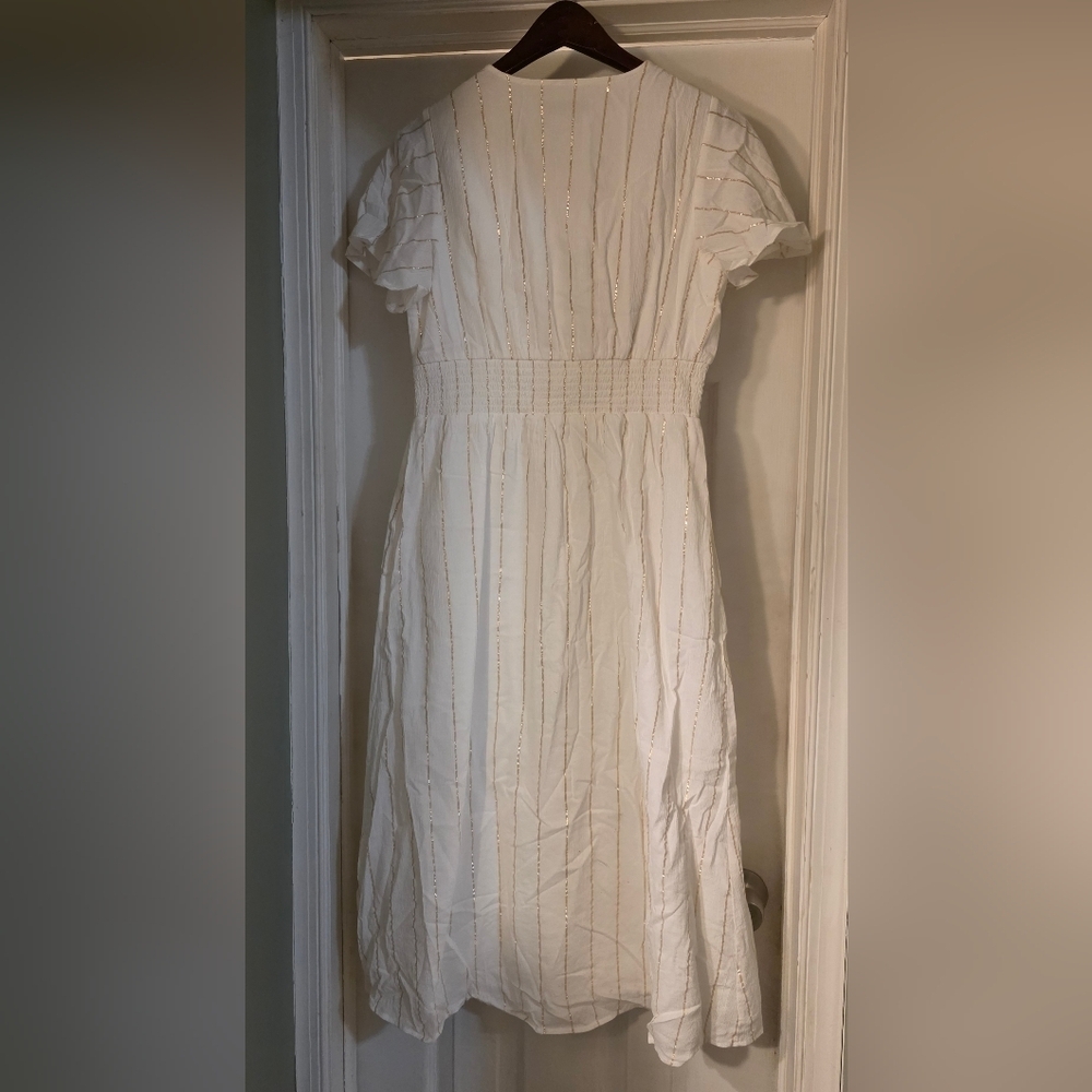 LOFT Elegant White Midi Dress with Gold Accents - Picture 3 of 4